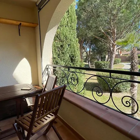 Avec Piscines Et à Pied